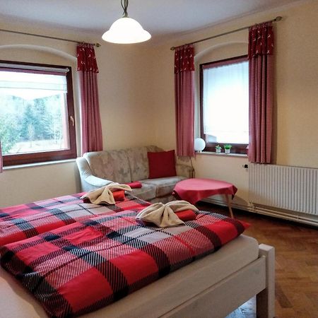 Ferienwohnung Im Wiesenthal Oberwiesenthal Exterior photo